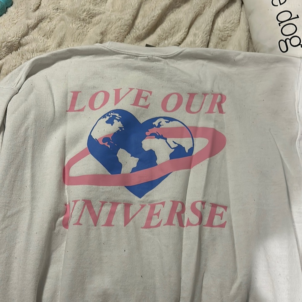 love our universe crew neck